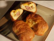 MILD SAUSAGE BREAKFAST KOLACHE